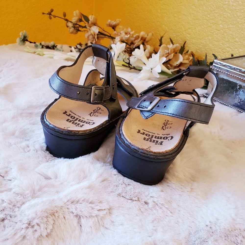 FINN COMFORT Adana Pewter Corten Leather T Strap Sling Silver Sandal Women US9.5 - Picture 11 of 16
